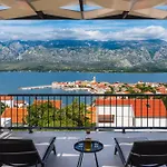 Infinity Dalmatia شقة *