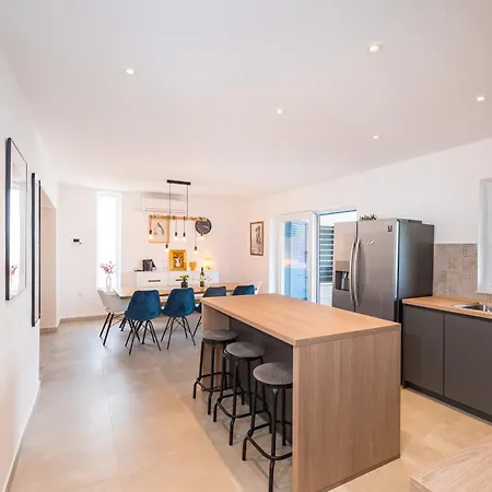 アパート Infinity Dalmatia