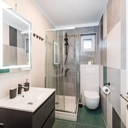 アパート Infinity Dalmatia ヴィンイェラック