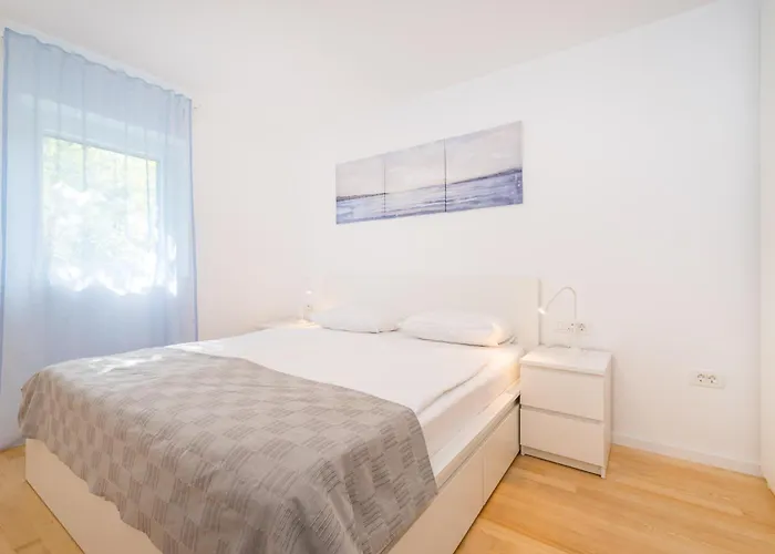 Infinity Dalmatia Apartman *