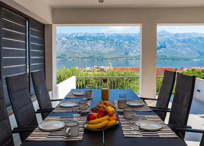 Infinity Dalmatia Apartamento Vinjerac